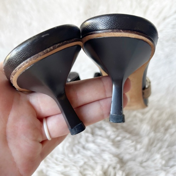Gucci GG Monogram Canvas Suede Kitten Heels Sandals Size 7.5 Brown Beige - Picture 11 of 14